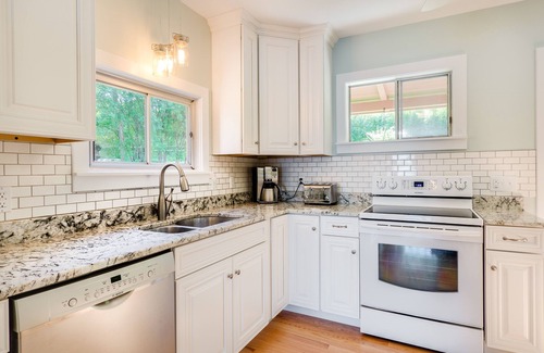 Town of Owasco Cottage | Great Summer Rental on Finger Lakes Wine Trail: Owasco East Side Lakefront