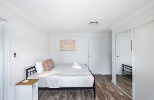Kuraby Apartment | Great value! Clean & Comfort 1-Bedroom home@Kuraby