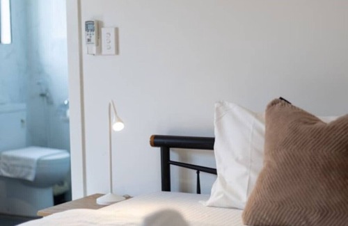 Kuraby Apartment | Great value! Clean & Comfort 1-Bedroom home@Kuraby
