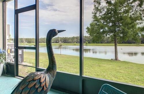 Trafalgar Village House | GREAT VALUE! Old Kent Lake Home - views 3/3