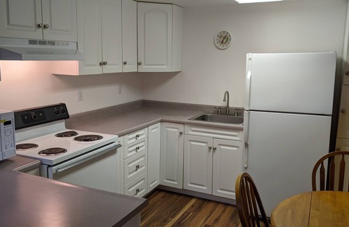 Friendsville Cabin | GREAT VALUE! The perfect cabin in the woods, 15 minutes away from Deep Creek.