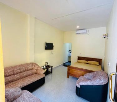 Kuruwita Hotel | Great Victoria Palace