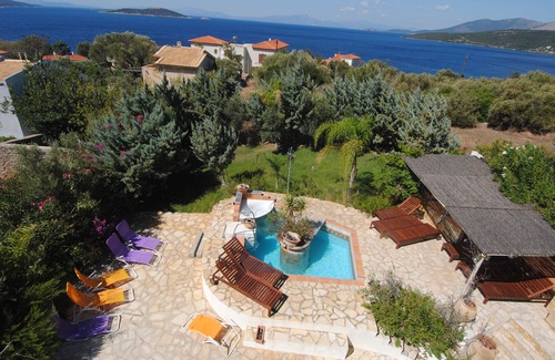 Marmari Apartment | Greek Dream Only 1h From Athens In The Island Of Evia In A Sea View House