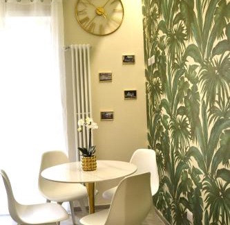 Torre Angela Apartment | Green and Blue Apartment