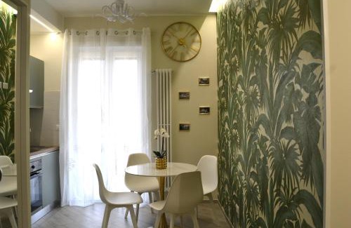 Torre Angela Apartment | Green and Blue Apartment