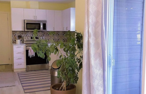 Industrial Park Condo | Green Blossoming, Sunny, Newly Renovated, Condo
