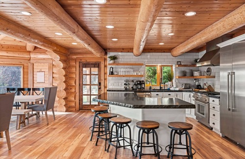 St. Charles Cabin | Green Canyon Estates-2 homes, hot tub, indoor sports court, 2 theater rooms
