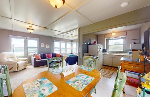 Arcadia House | Green Cottage Getaway