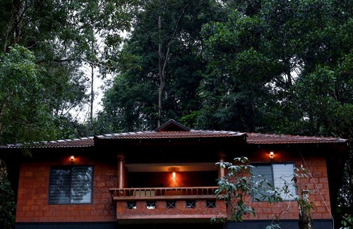 Vayittiri House | Green Garden Jasmine Cottage