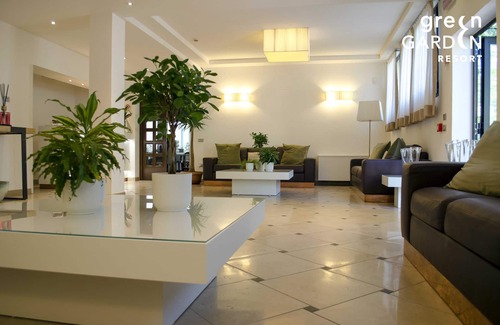 Semonzo di Borso del Grappa Hotel | Green Garden Resort