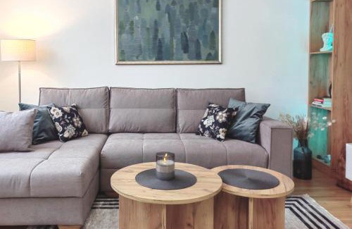 Pale Apartment | Green Harmony Apartment