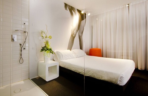 Corgeno Hotel | Green Hotel Motel