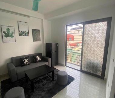 Thanh Tri Hotel | Green House