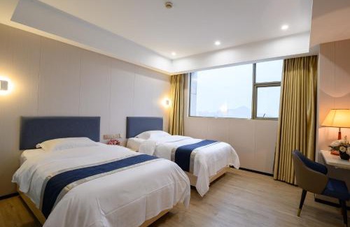 Pengjiang Hotel | Green Island Holiday Hotel