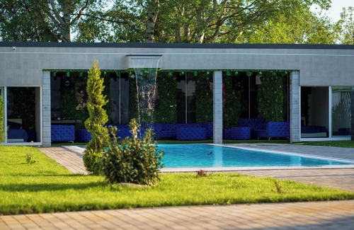 Domnesti Villa | Green Mansion Charming 4-bedroom villa in peaceful Domnești