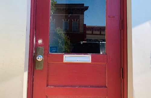 Canon City Apartment | “Green Mile” 1bed/1bath Apt in historic downtown Canon City