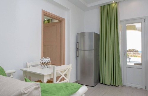 Naxos Villa | Green Moon Villa with private Pool | SUN AND MOON