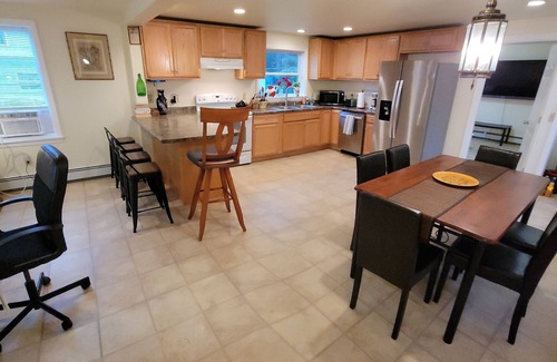 Bennington Apartment | Green Mountain Getaway