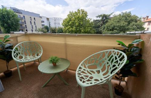 La Gare Apartment | *Green Organic* Balcon & Garage