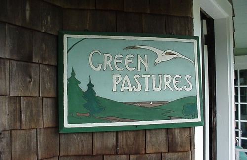 Trevett Cottage | Green Pastures - Classic Maine Cottage!