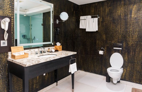 Oshodi-Isolo Hotel | Green Point Hotel