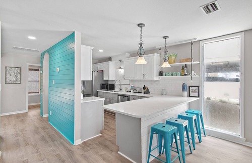 Fort Walton Beach - Destin House | Green Reef 1*Private Beach*Remodeled*Fully-Stocked*Beach Gear*Arcade Games