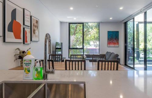 Zetland Apartment | Green square Centre 3B 5 Min Station & Shopping