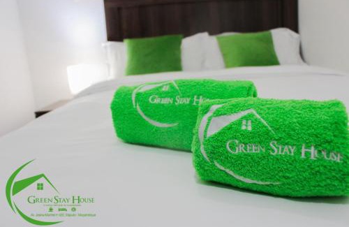 Central C House | Green Stay house
