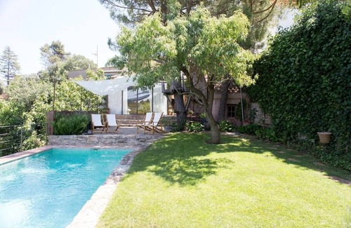 Rocafort House | Green Sunsets & Swimingpool