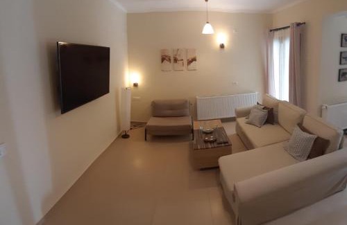 Agios Petros Apartment | Green View Apartment