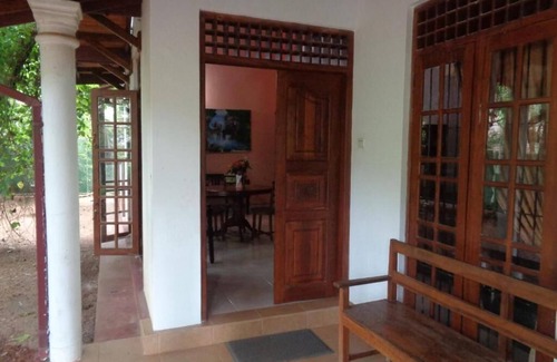 Anuradhapura House | Green villa ,a calm place,in First kingdom of ancient city of Anuradhapura. n