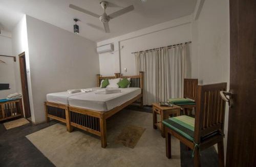 Yodakandiya Bed & Breakfast | Green villa yala
