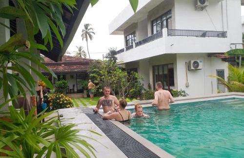 Negombo Bed & Breakfast | Green Wood Villa Negombo