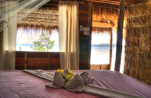 Koh Rong Sanloem Hotel | GreenBlue Beach Bungalow Resort