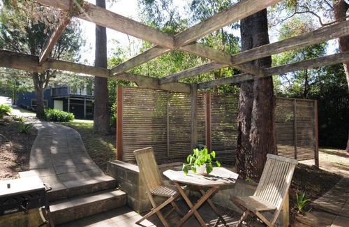 Vincentia Cottage | Greenfields Beach Studio - Wifi & Linen included