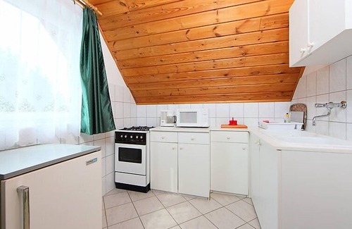 Balatonszarszo House | Greenie by Interhome