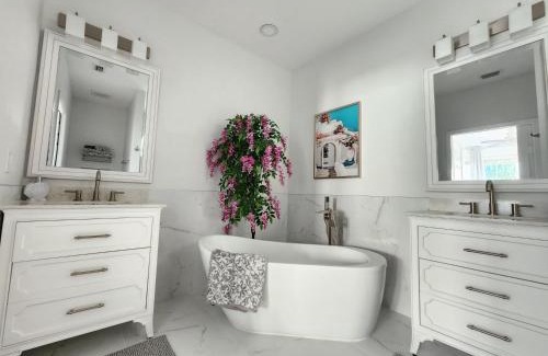 Naples Apartment | GreenLinks Golf View Villa Flamingo at Lely Resort
