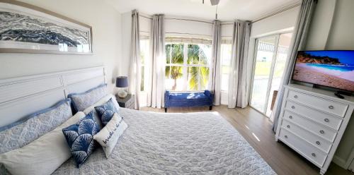 Naples Apartment | GreenLinks Golf View Villa Flamingo at Lely Resort