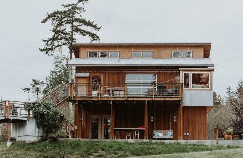 Port Angeles House | Greenpoint Getaway