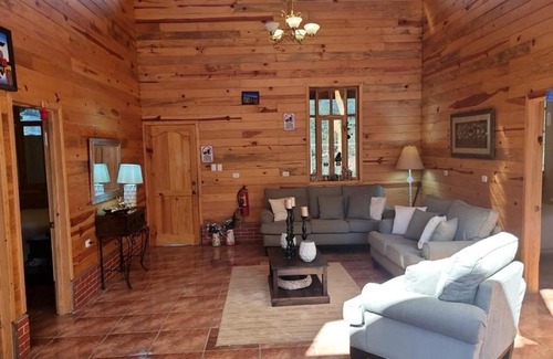 San Martin Jilotepeque Resort | GreenResort