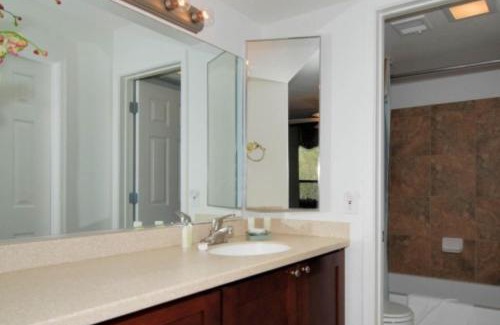 Tucson Apartment | Greens at Ventana Canyon #13105