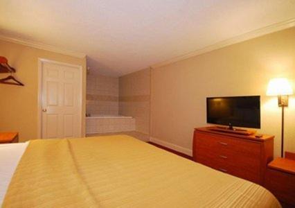 Conestee Hotel | Greenville Inn & Suites