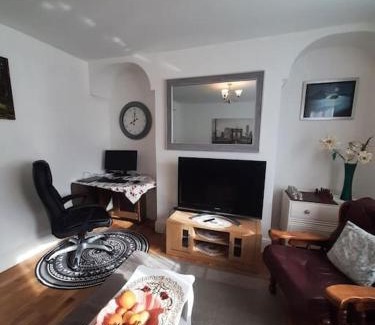 Greenwich West Apartment | Greenwich Haven, London