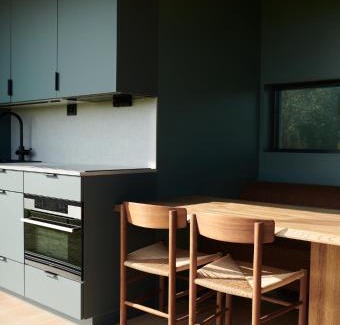 Larvik House | Grend Stavern