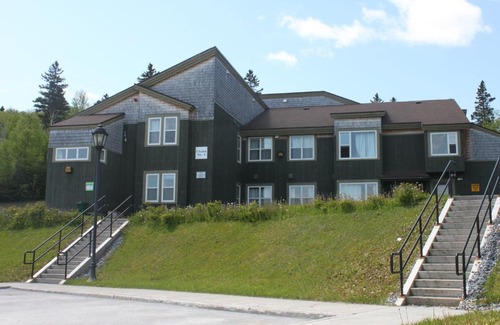 Corner Brook Hostel | Grenfell Campus Summer Accommodations