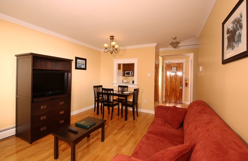 St. Anthony Hotel | Grenfell Heritage Hotel & Suites