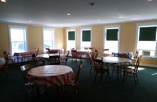 St. Anthony Hotel | Grenfell Heritage Hotel & Suites
