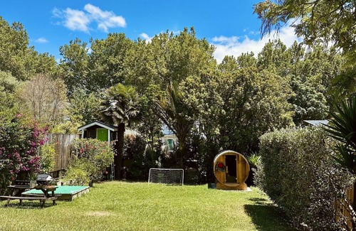 Grey Lynn House | Grey Lynn Studio w. Sauna - Central to Park, Supermarket, Cafe's and Bar's
