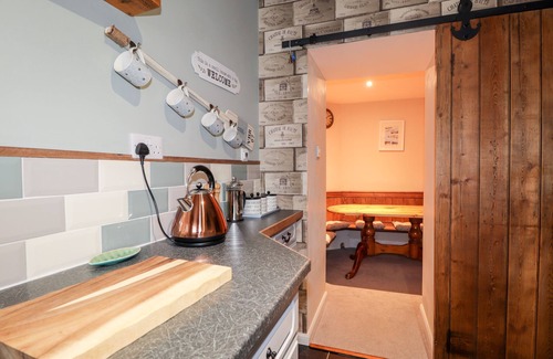 Nairn Cottage | GRIFFIN COTTAGE, family friendly, character holiday cottage in Nairn