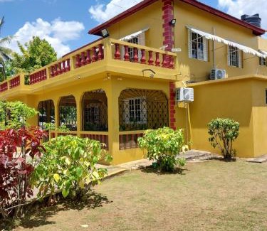 Siloah House | Griffiths Guest House